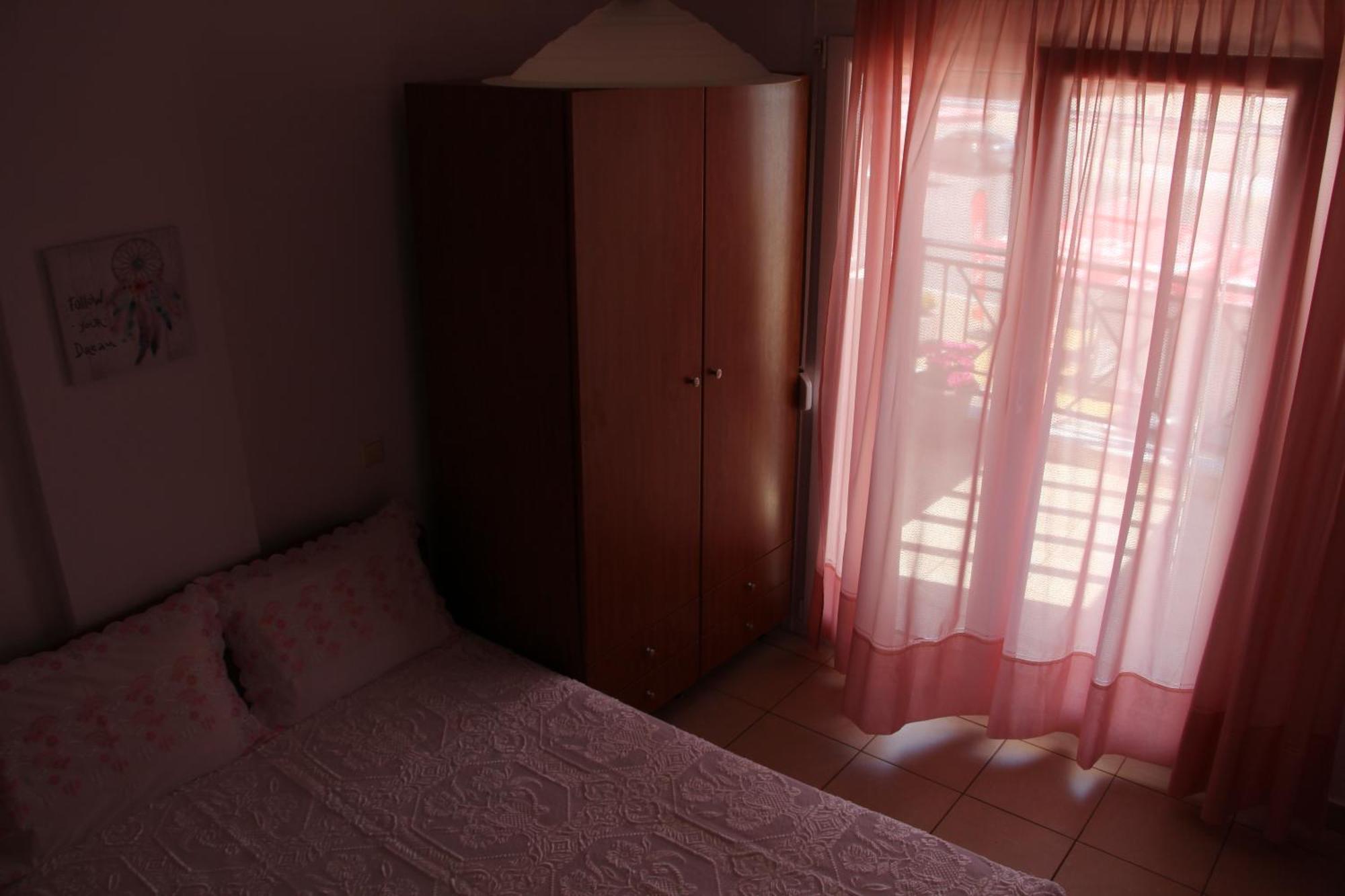 Prínos Matina'S Apartments חדר תמונה